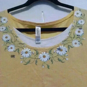 Womens L tunic Grandmacore cottagecore outdoor 3/4 sleeve flowers bees graphic t